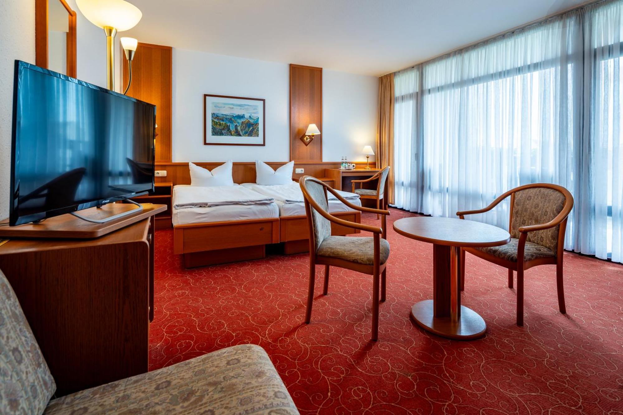Hotel Zur Post Pirna Bagian luar foto
