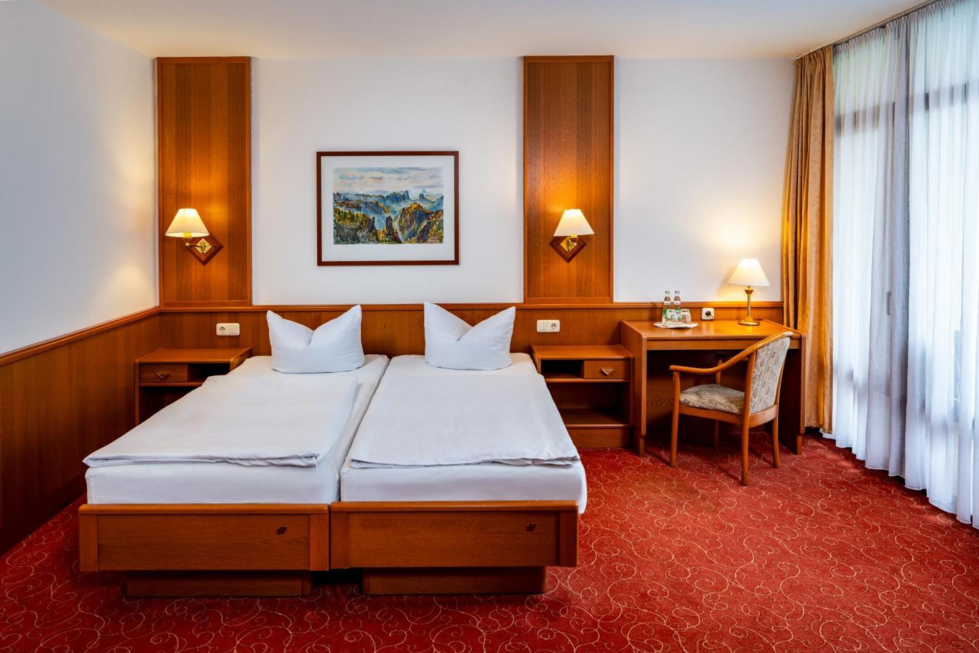 Hotel Zur Post Pirna Bagian luar foto