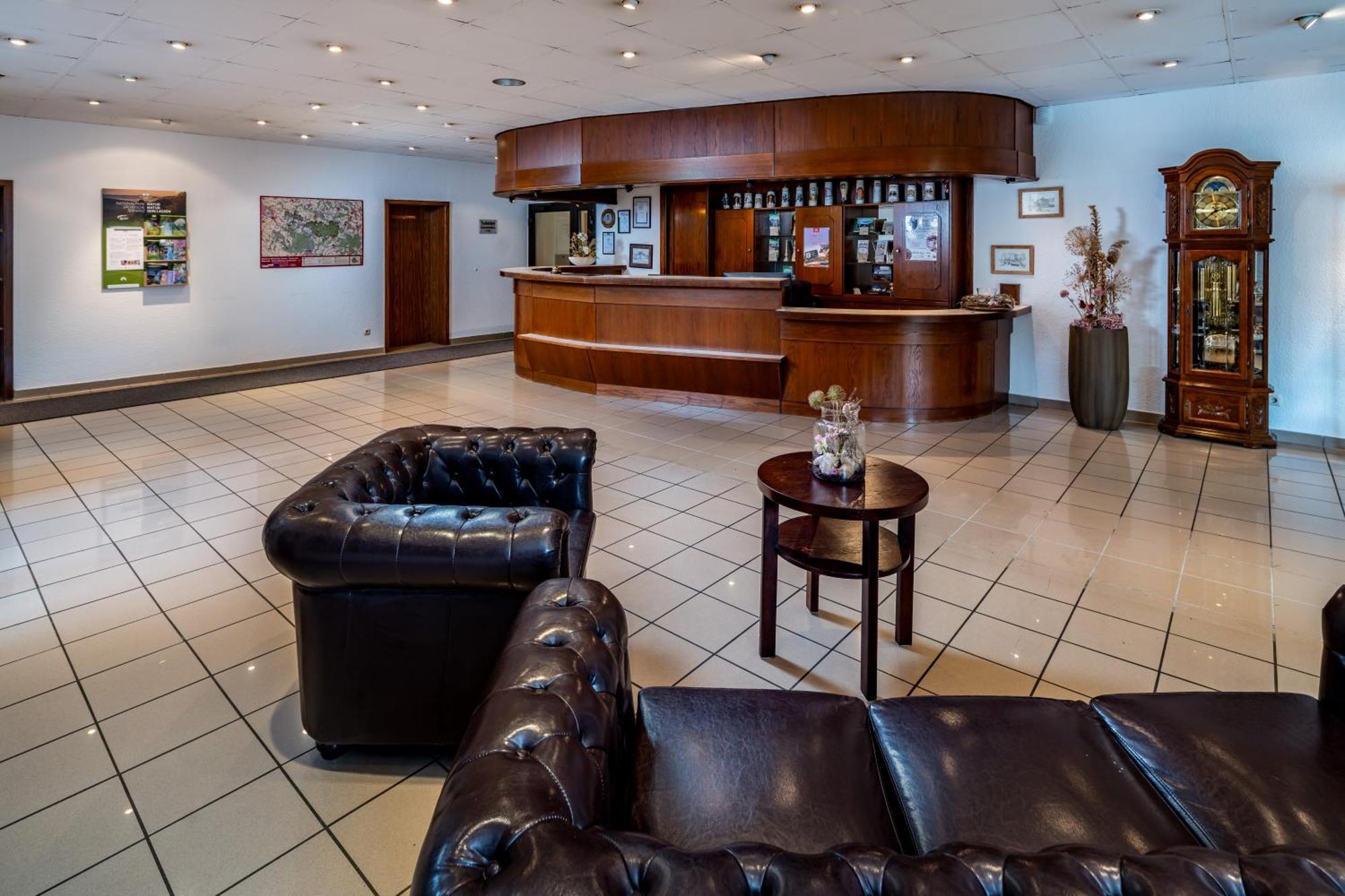 Hotel Zur Post Pirna Bagian luar foto