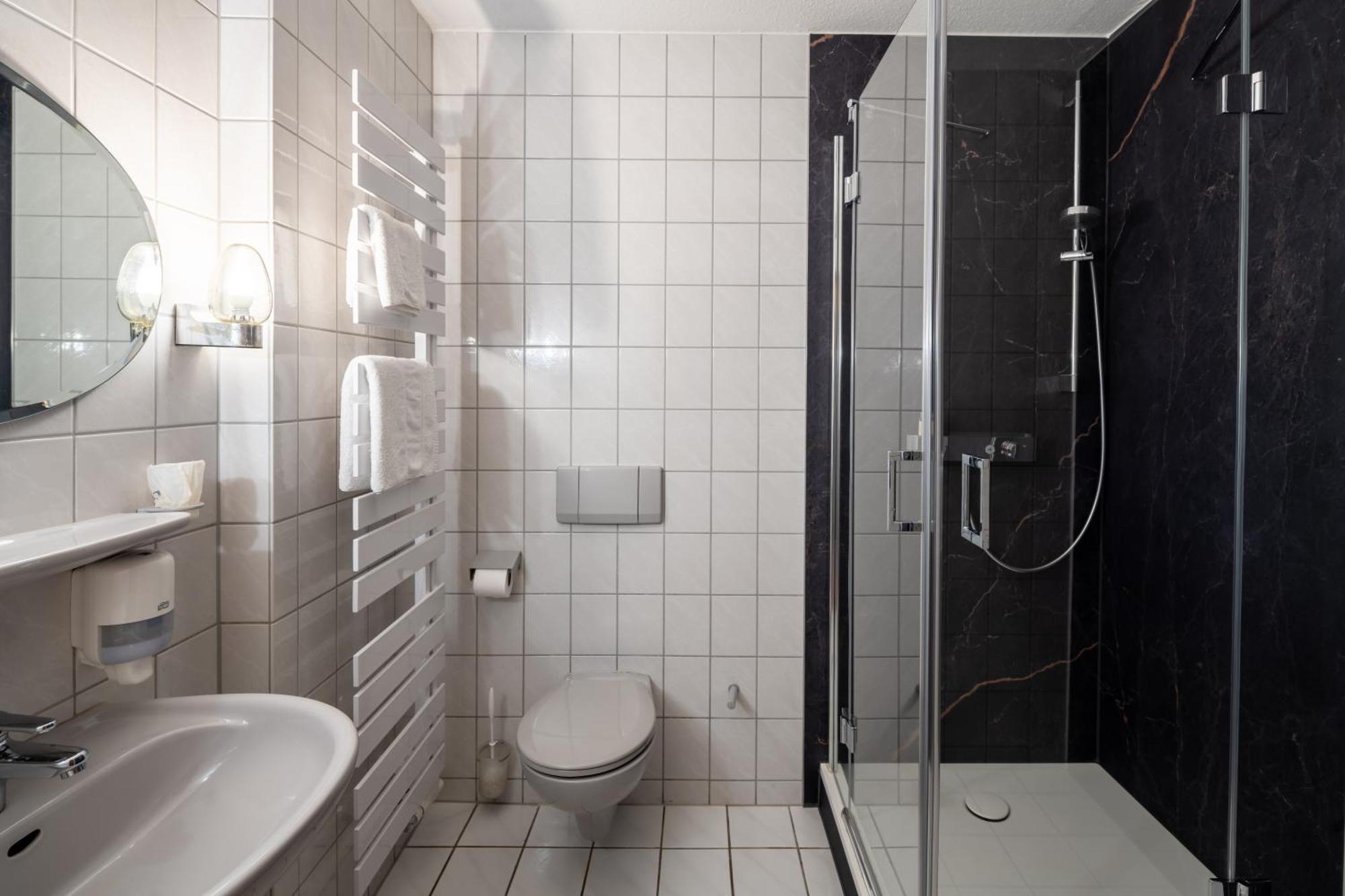 Hotel Zur Post Pirna Bagian luar foto