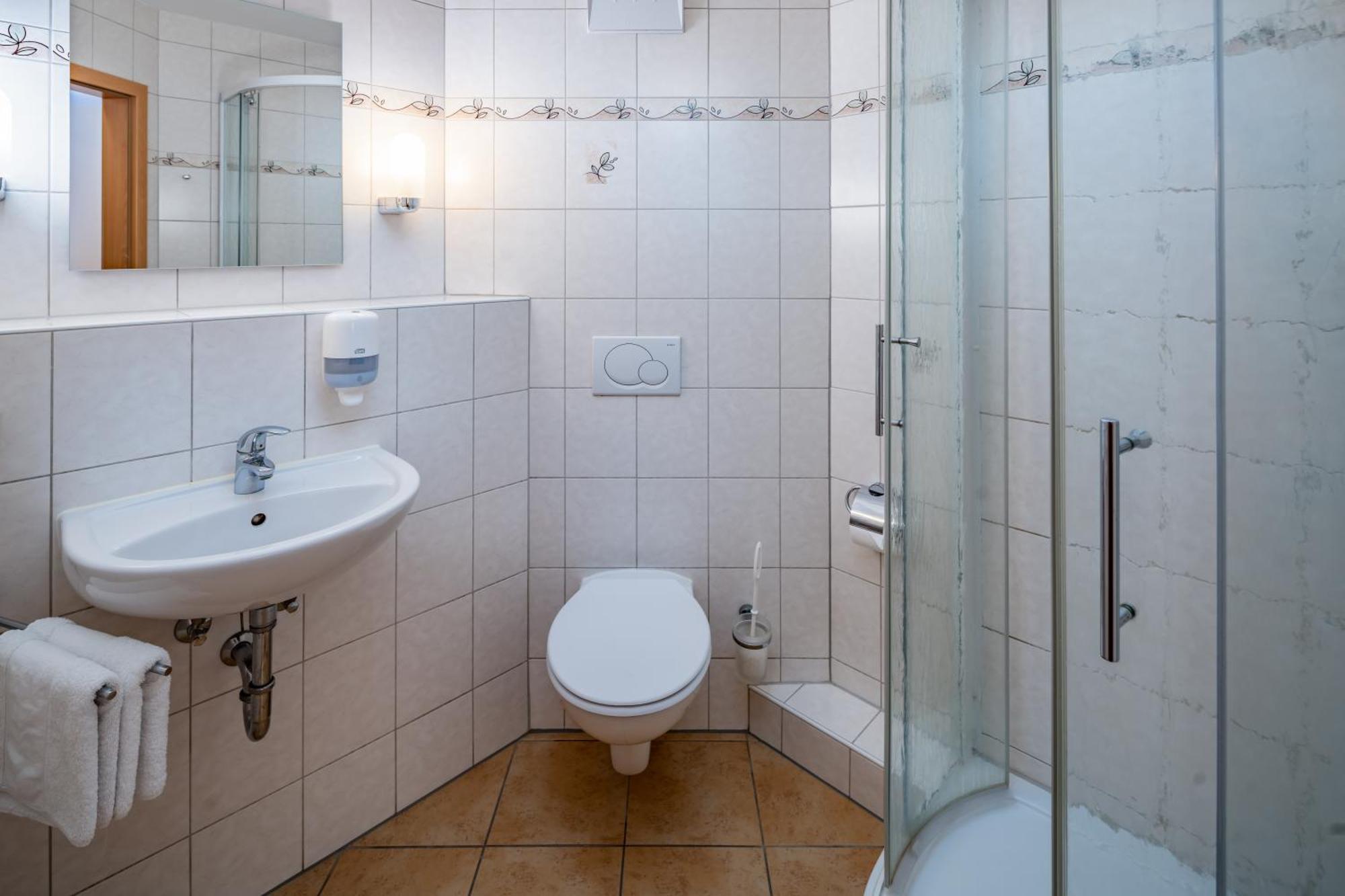 Hotel Zur Post Pirna Bagian luar foto