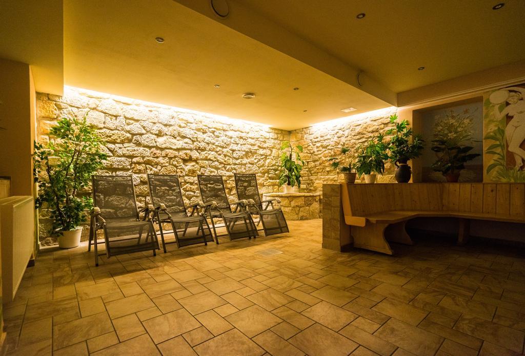 Hotel Zur Post Pirna Bagian luar foto